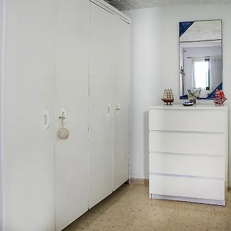 Casa Cueva Poris As Home By Monica Poris de Abona
